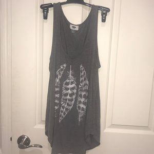 old navy graphic tank!